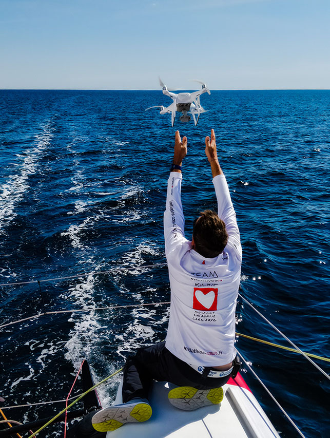  L'envol du Phantom en pleine mer 